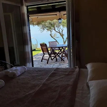 Beachfront Aa1g *