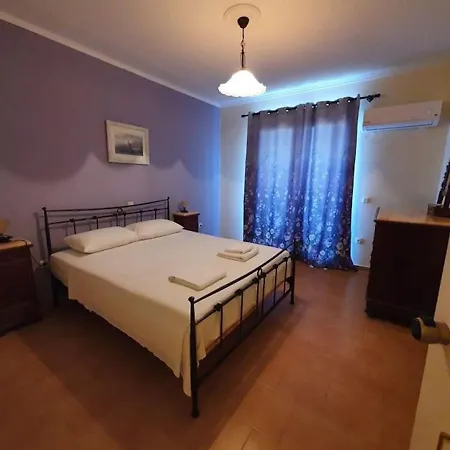 Beachfront Aa1g * Glyfada (Corfu)