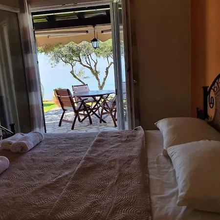Beachfront Aa1g