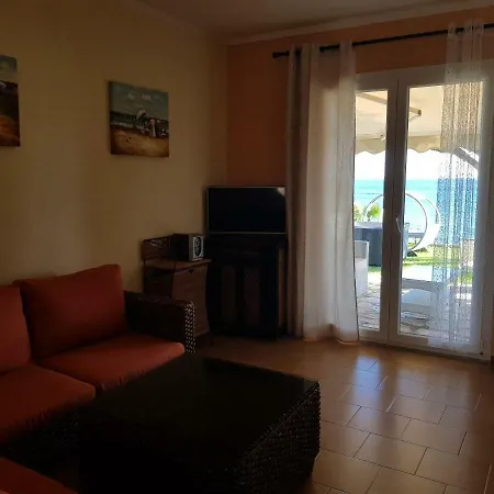Beachfront Aa1g * Glyfada (Corfu)
